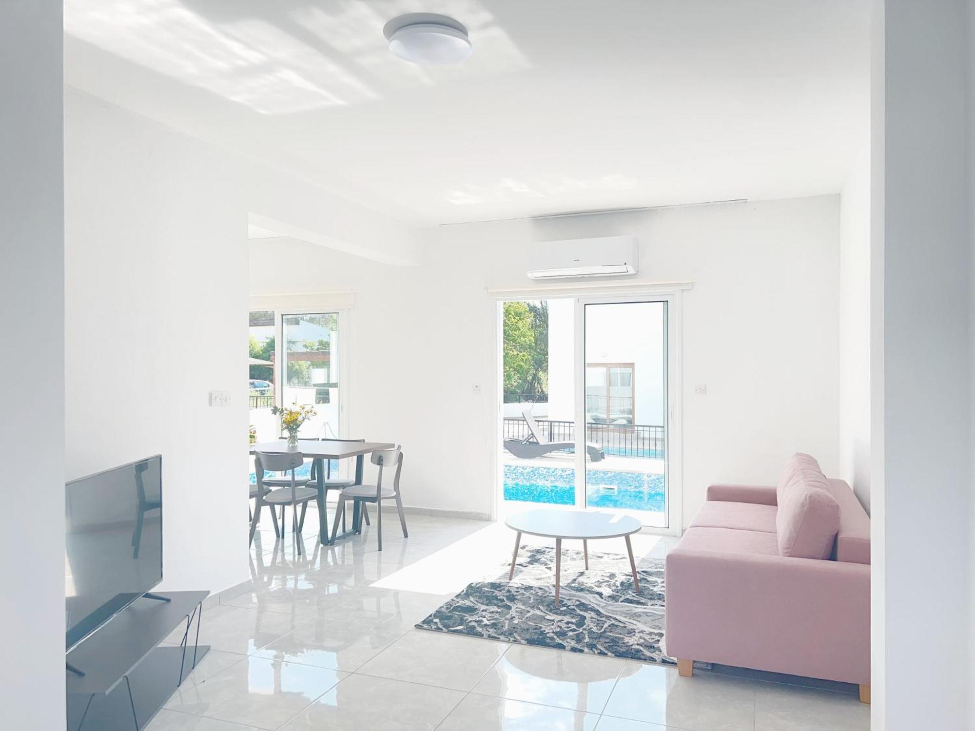 White Mountain Pool Villas Пафос Экстерьер фото