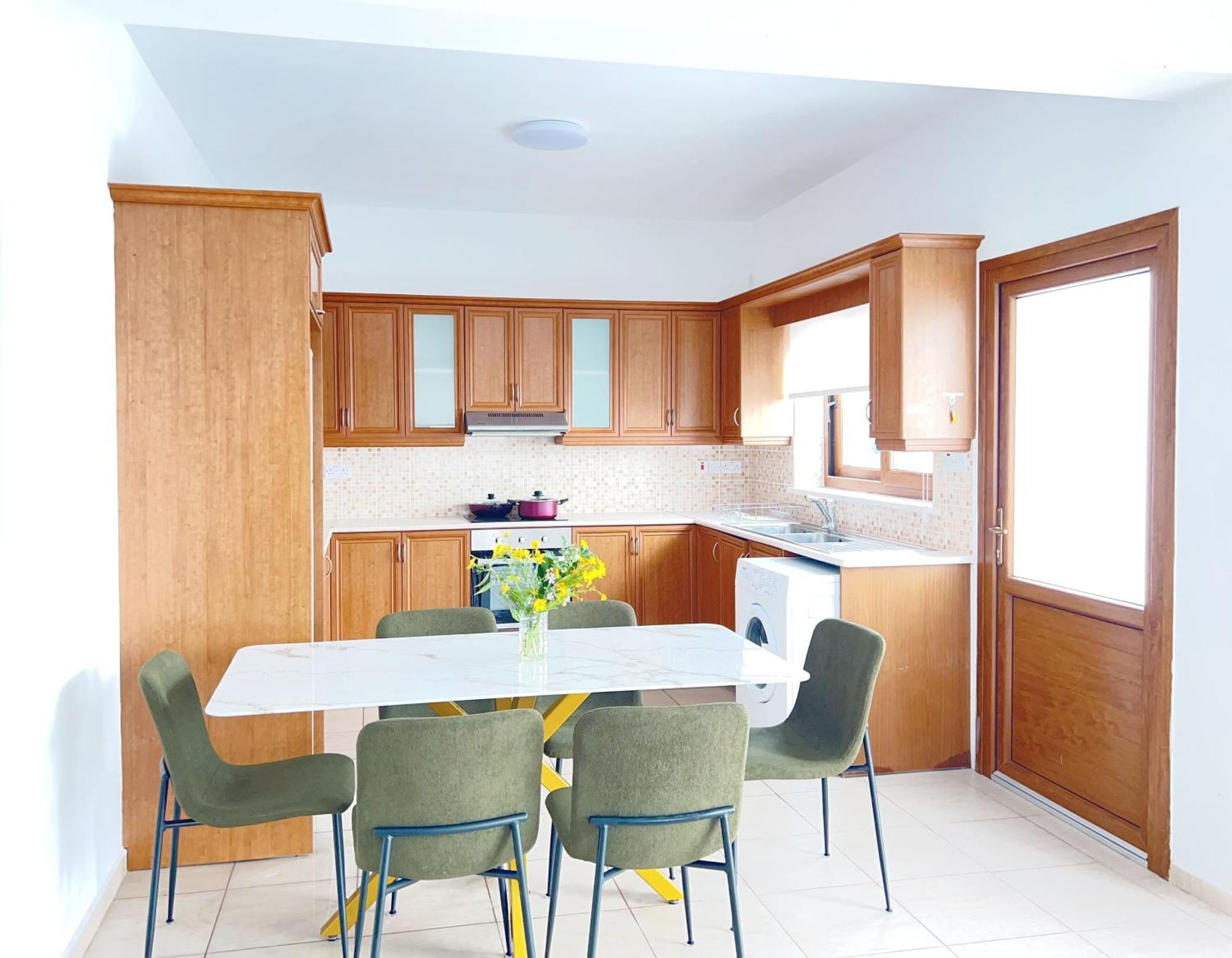 White Mountain Pool Villas Пафос Экстерьер фото