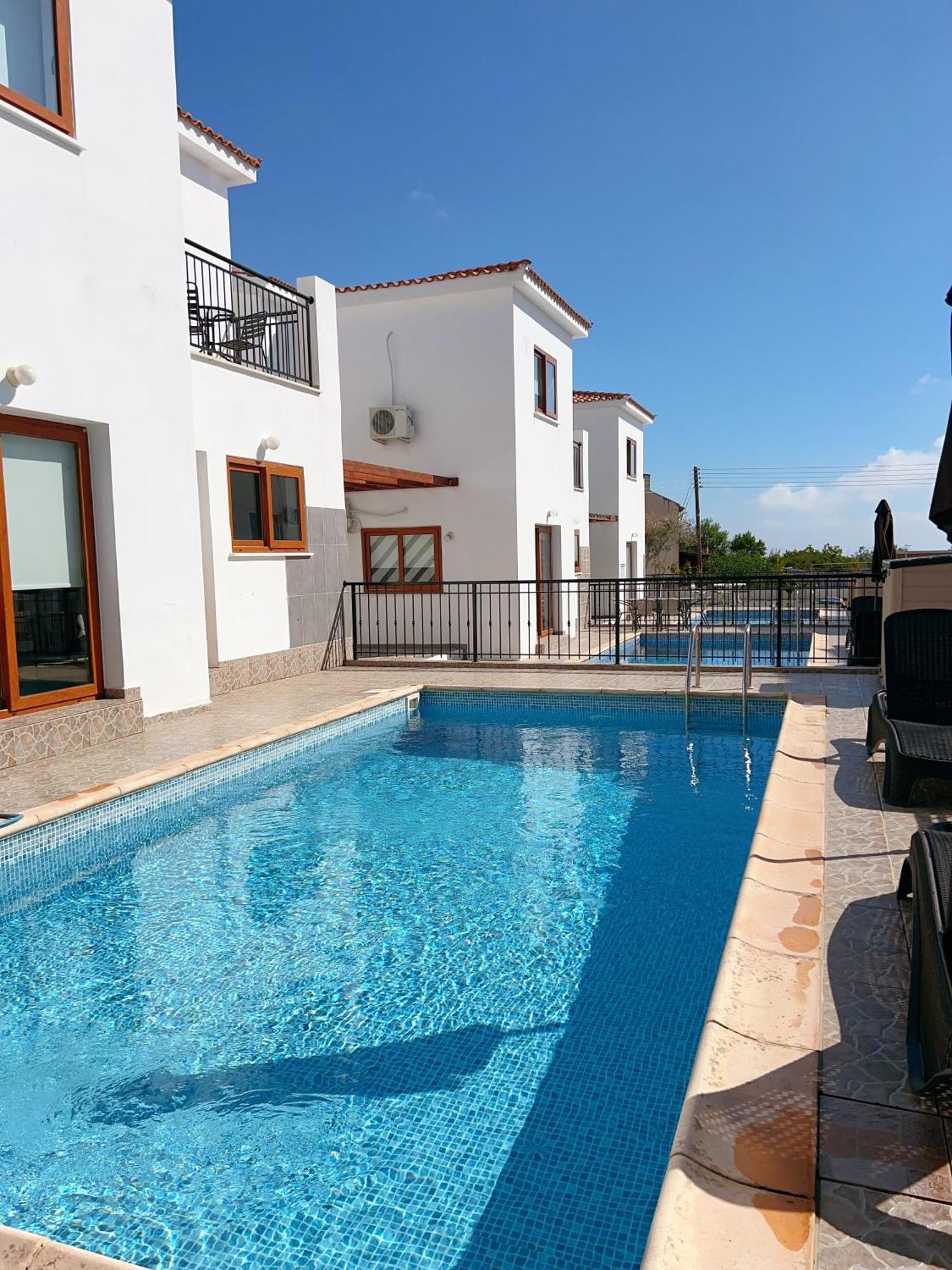 White Mountain Pool Villas Пафос Экстерьер фото